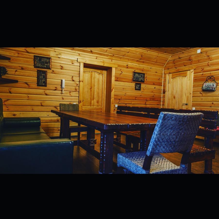 Hotel Bannyi Dvir Узин Экстерьер фото