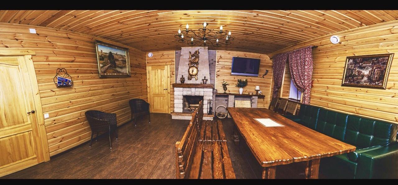 Hotel Bannyi Dvir Узин Экстерьер фото
