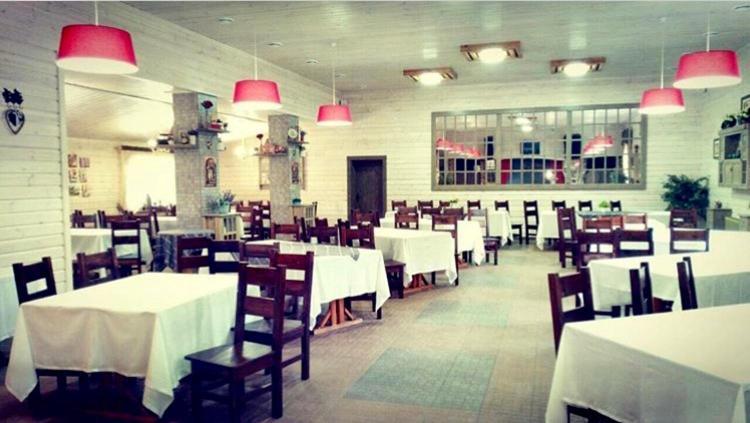 Hotel Bannyi Dvir Узин Экстерьер фото