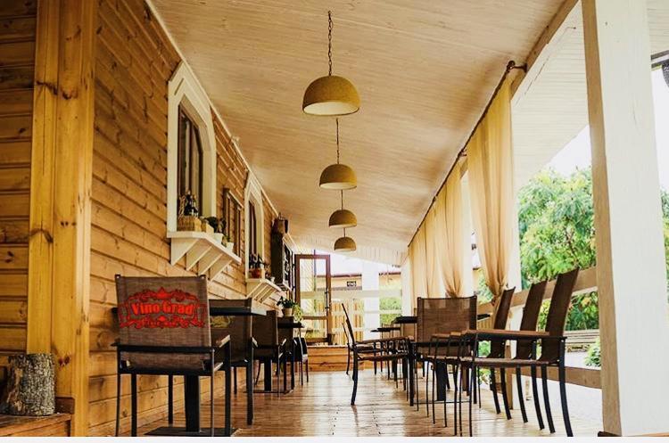 Hotel Bannyi Dvir Узин Экстерьер фото